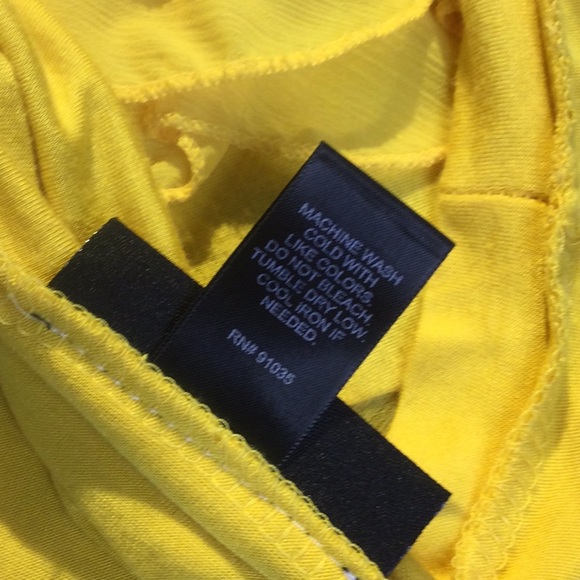 GUC Ashley Stewart Yellow Keyhole Ruffle Top,14/16 - Picture 7 of 7